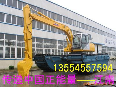 水陸挖掘機(jī)的多功能應(yīng)用及濕地保護(hù)趨勢分析